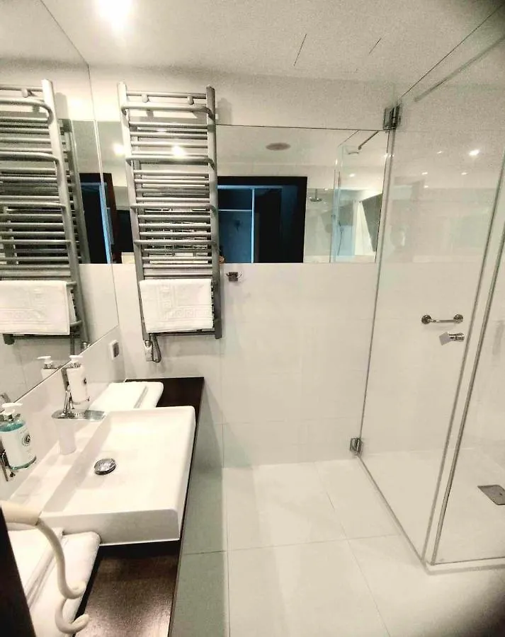 דירה קולובז'ג Prywatny Apartament Marine Hotel
